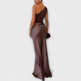 Elegantes Ein-Schulter Falten Maxi Kleid